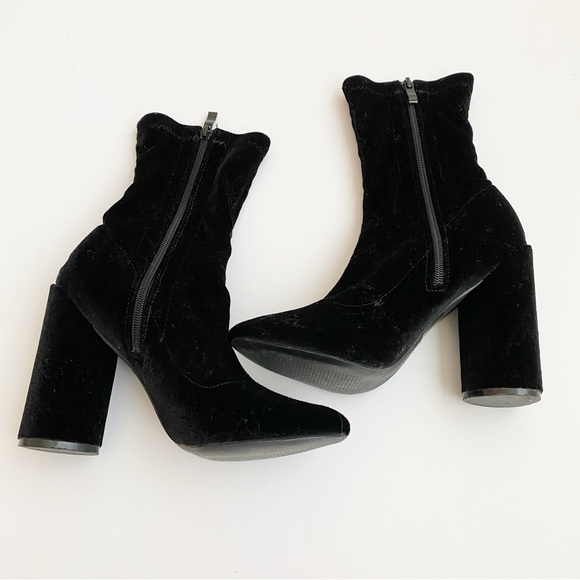 Black ankle boots - Picture 3 of 7